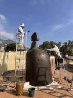 Restauration de l’œuvre « Reina Mariana » de Manolo Valdés