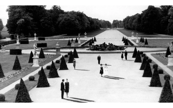 Nocturne et projection de "L'Année dernière à Marienbad" (1961) d'Alain Resnais