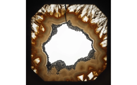 1-agate-1
