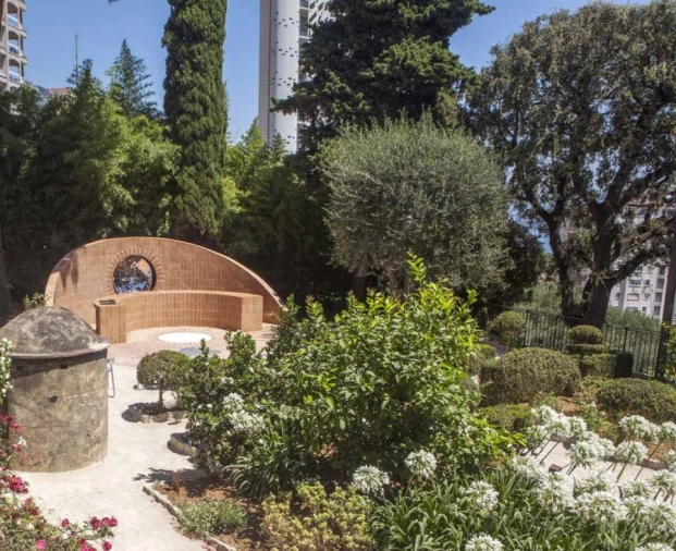 Inauguration de Regulus, sculpture architecturale de Guillaume Aubry à la Villa Paloma